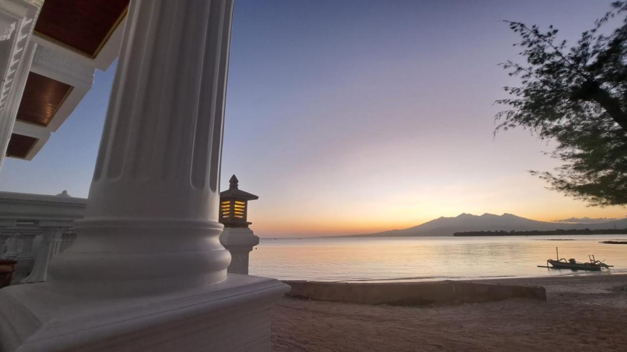 גילי טרוונגן Gili Beachfront Suites מראה חיצוני תמונה